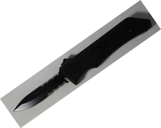 5Th Generation Otf Automatic Knife – Spear Point Blade, 40% Serration 1