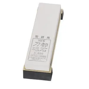Arato Coarse-Grit (600) Sharpening Stone For Initial Bevels 1