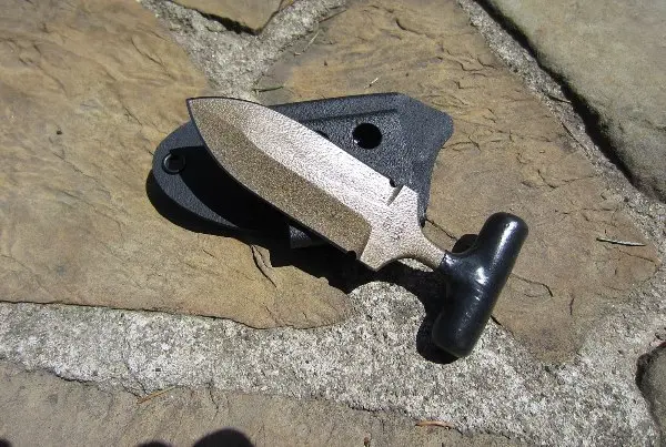 Black Push Dagger With 3.5-Inch Blade 1