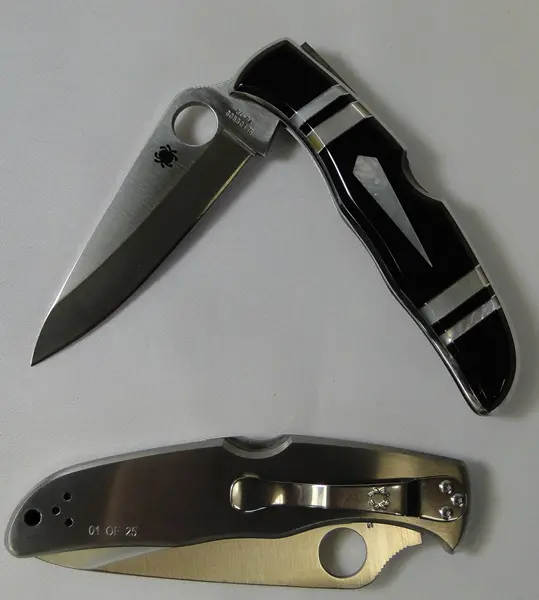 C10P Pocket Knife – Mother-Of-Pearl And Black Onyx Handle 1