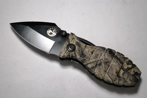 Camo Grenade–Themed Pocket Knife – Rugged Outdoor Style 1