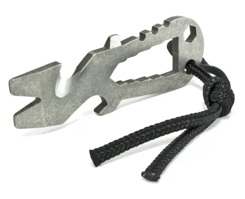 Keychain Multi-Tool With Seatbelt Cutter And Pry Function 1