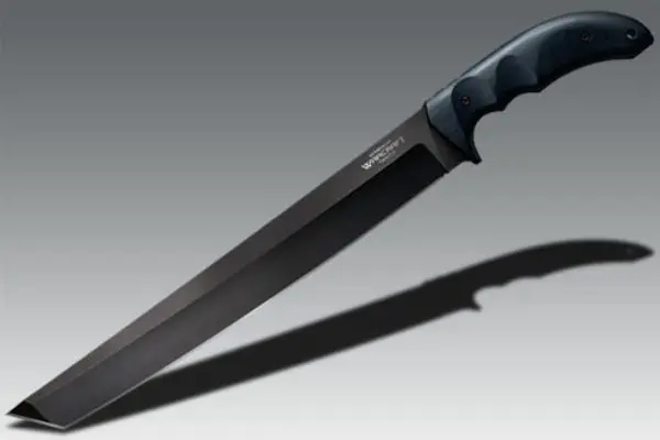Magnum Warcraft Tanto Fixed-Blade Knife 1