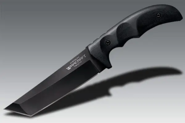 Medium-Sized Warcraft-Inspired Tanto Knife 1