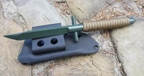 Scorpion Tactical Knife – Plain Green Blade With Coyote Cord Handle 1