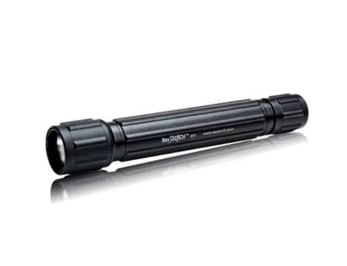 Xenon 7.2V Rechargeable High-Output Flashlight 1